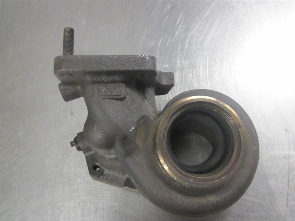 MD613525 Turbine housing Mitsubishi Lancer Evolution 8 MR