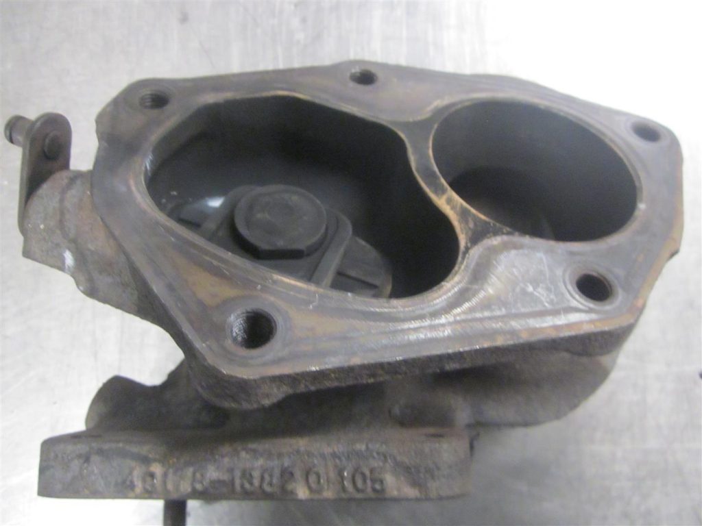 MD613631 Turbine housing Mitsubishi Lancer Evolution 6 - Afbeelding 2