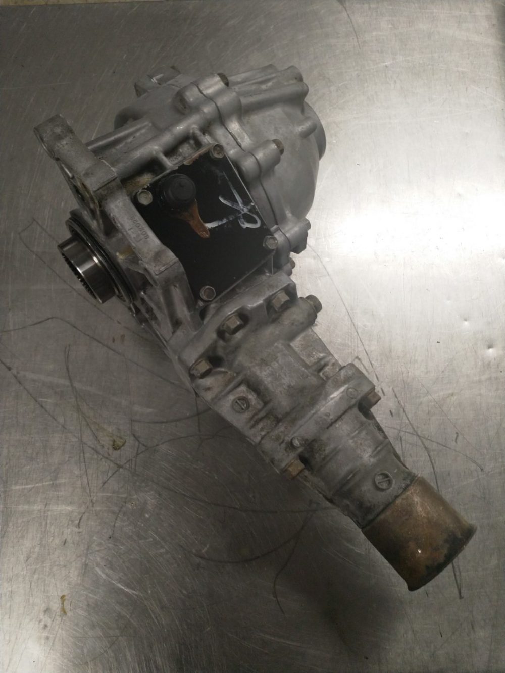 Transfer assy Mitsubishi Lancer Evo 4 - 6 MR498818 - Afbeelding 2